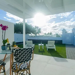 Villa & Princesa Leticia, Puerto del Carmen (Lanzarote)